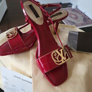 NEW LOUIS VUITTON Logo Rosewood Red Leather shiny Slingback Sandals With Receipt